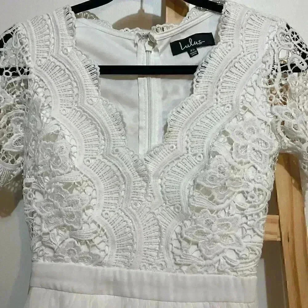 Lulus white dress size xs - Picture 3 of 11